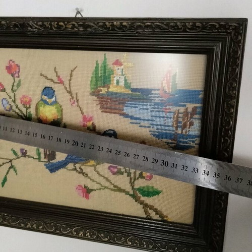 Embroidered painting like new, size 35x25