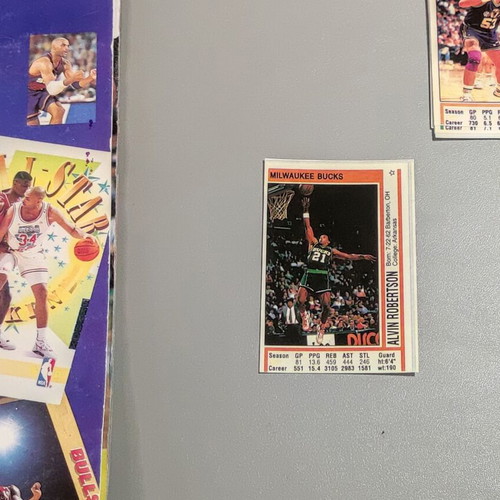 NBA 1990-91 Sticker Album used with 105 authentic stickers