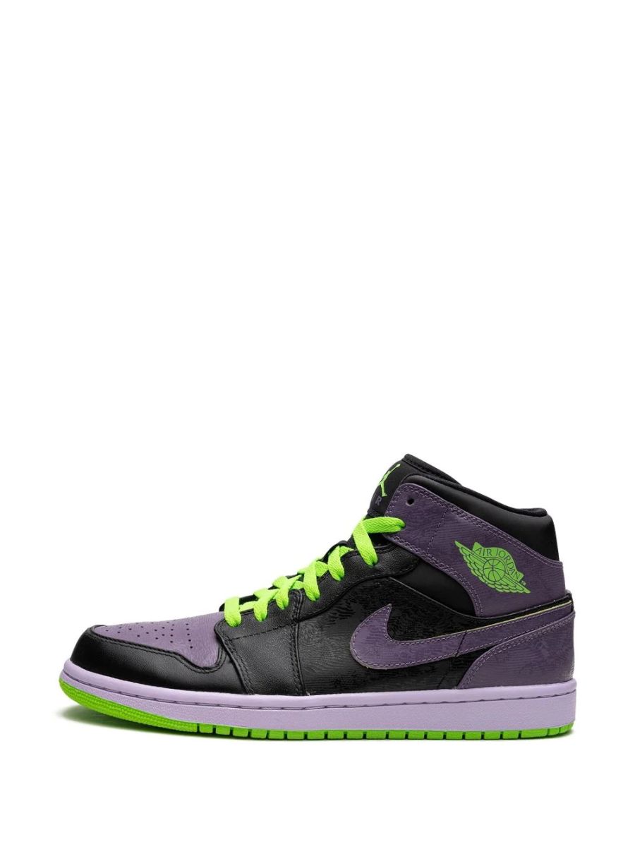 Jordan 1 retro top night vision joker