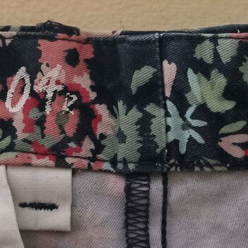 GAP shorts used with floral pattern in dark blue