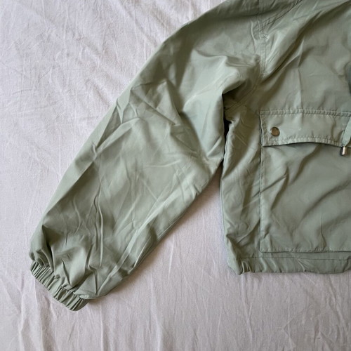 24 Colours jacket size L like new