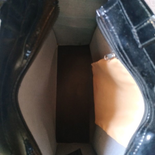 Medium black handbag