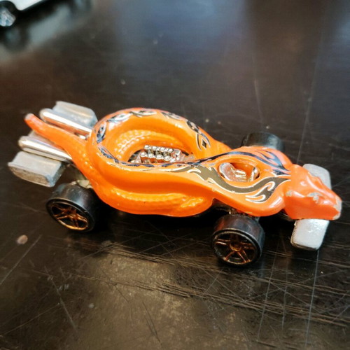 Hot Wheels vintage 1985 toy car used, good condition