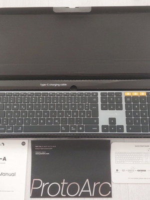 ProtoArc K110-A Aluminum Bluetooth Keyboard new with LED for Mac iPad