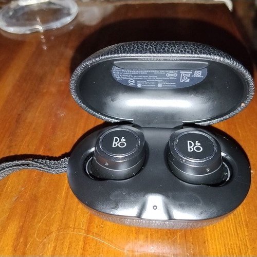 Bang & Olufsen Beoplay E8 ακουστικά πρώτης γενιάς, ασύρματα, μαύρα