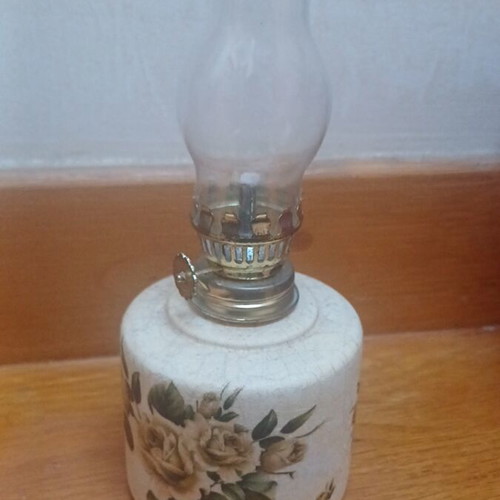 Decorative lamp like new with wick and decoupage technique
