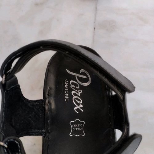 Leather Parex sandals black like new