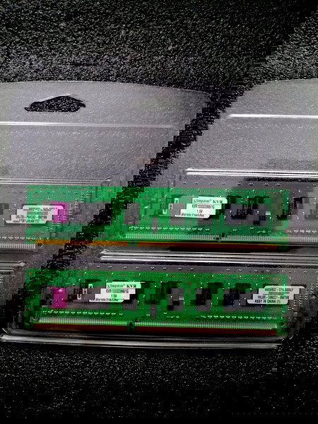 KINGSTON KVR1333D3N9/1G DDR3 2x1GB PC10666 1333MHZ VALUE RAM