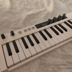 Arturia Keystep 37 midi keyboard μεταχειρισμένο, λείπει ο encoder του arpeggiator
