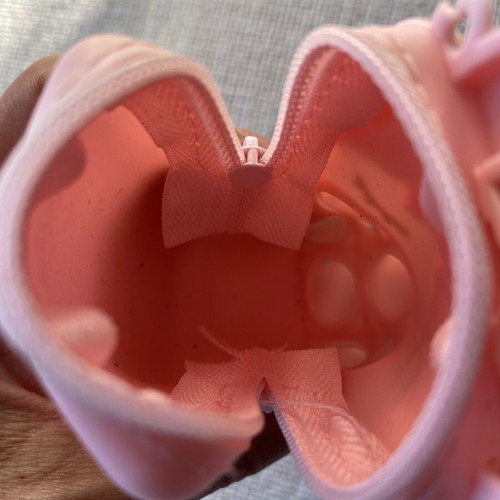 Girls' set with silicone wallet and slinky toy like new