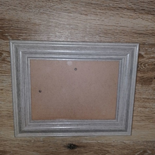 Set of wooden photo frames 15x18 & 13x18 like new