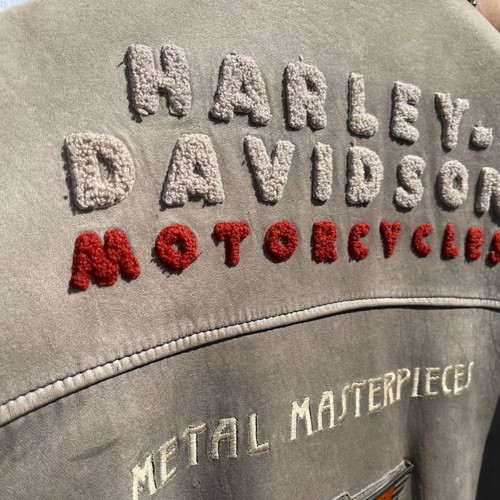 Harley Davidson leather jacket used, vintage, size medium to large