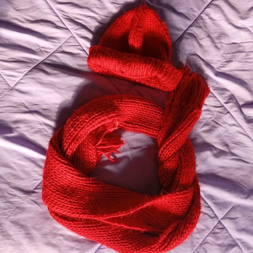 Handmade scarf and hat set used, red