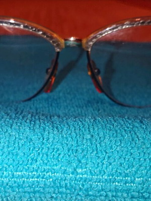 Vogue women's glasses like new, frames