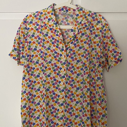 Vintage floral short-sleeve shirt Primavera like new, viscose fabric
