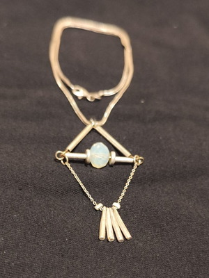 Silver necklace 925⁰ like new with pendant motif
