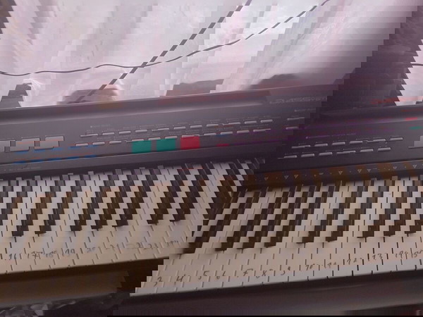 Продавам Йоника YAMAHA