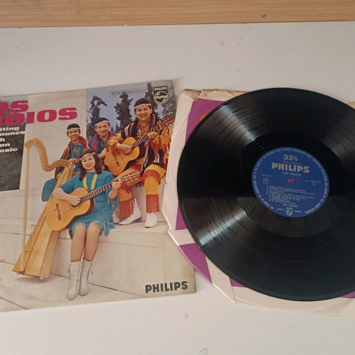 Los indios vinyl used