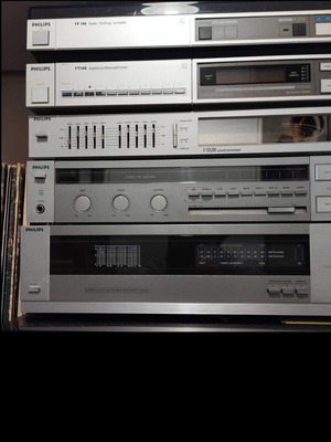 Philips sound system 5 devices used