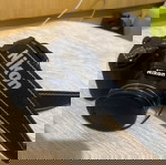  Nikon φωτογραφική μηχανή δίνεται μαζί και φορτιστής με 4 μπαταρίες επαναφόρτισης  και θήκη μεταφοράς