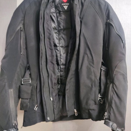 Dainese women's motorcycle jacket like new for all seasons