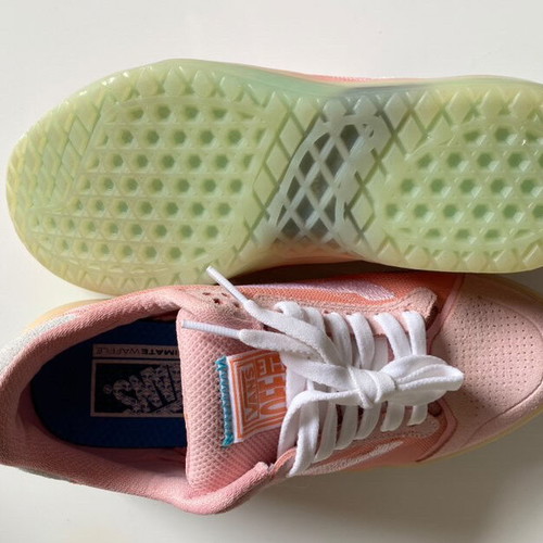 Vans evdnt ultimatewaffle size 36 new