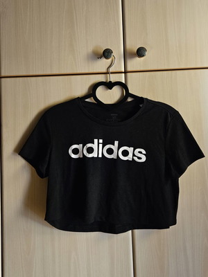 Adidas black crop top t-shirt, XS