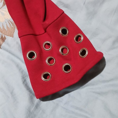 Blousedress Theone one-sleeve with studs, like new, deep red, size L