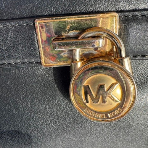 Michael Kors crossbody bag used, genuine leather, black