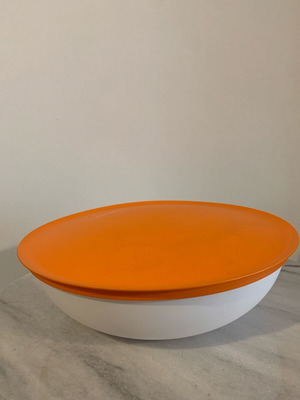 Alegra bowl 3.5 liters Tupperware new