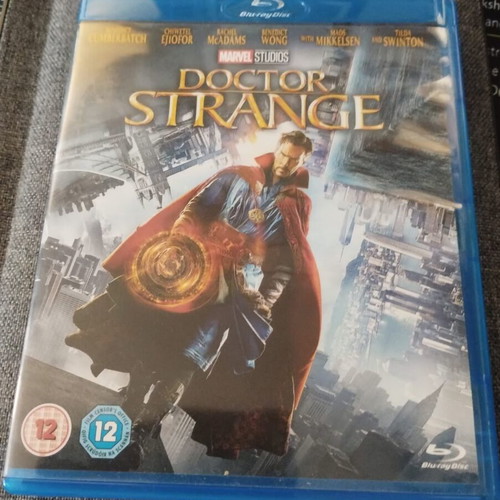 Doctor Strange Blu-Ray like new, adventure, fantasy, action