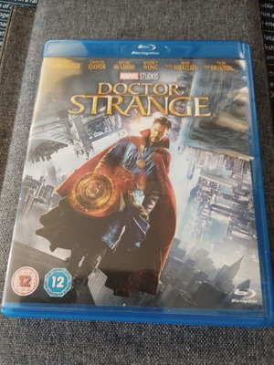 Doctor Strange Blu-Ray like new, adventure, fantasy, action