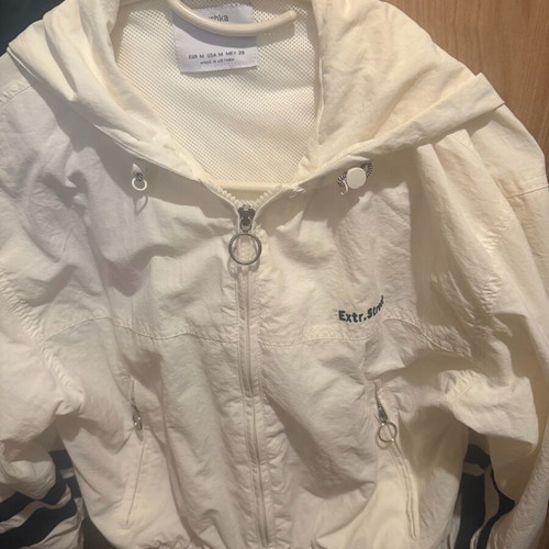 Windbreaker jacket new size M