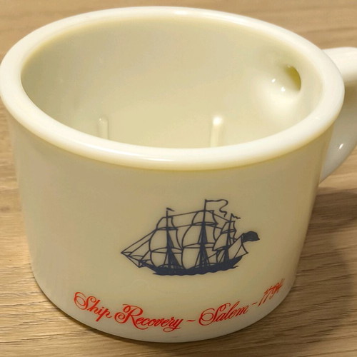 Old Spice 1786 vintage shaving soap mug like new