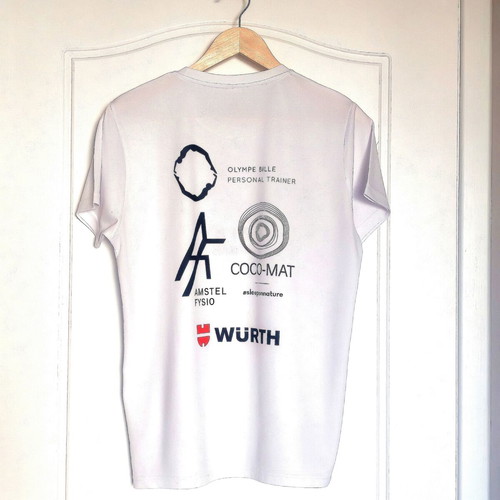 We All Run 4 Estia Unisex T-shirt size S like new