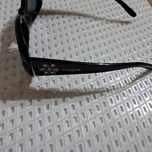 Vogue women's sunglasses model VO 2562S-B new