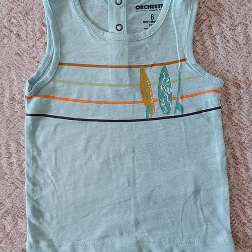 Orchestra set of 6 t-shirts and 2 shorts like new, for 6 months