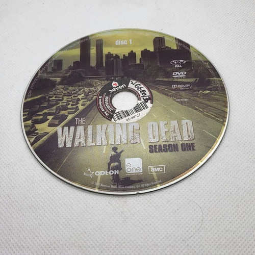 The Walking Dead Season 1 Disc 1 DVD used, with subtitles