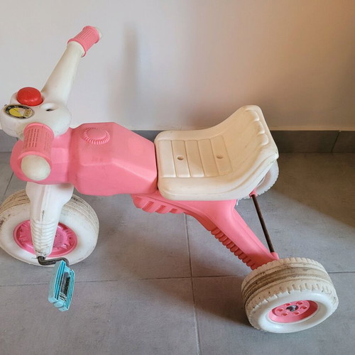 Baby Tricycle used, pink and white for toddlers