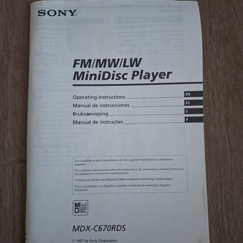 Sony MDX-C670RDS MiniDisc car stereo like new with box and remote