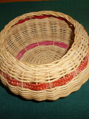 Ψάθινο vintage καλαθάκι μεταχειρισμένο