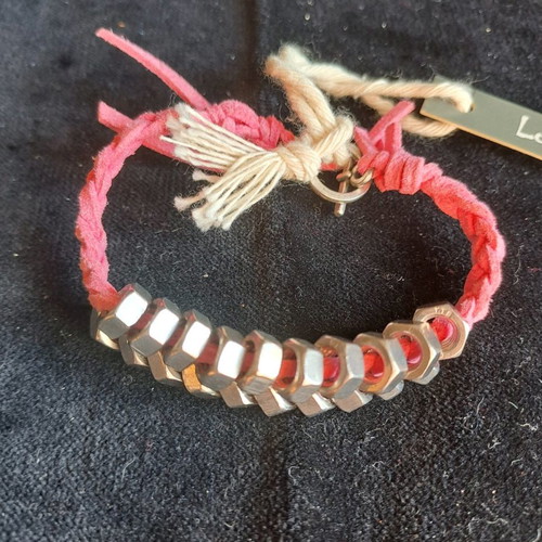 Love God fashion bracelet new, leather with chunky chain pink