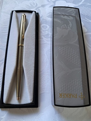 Parker 925 silver pen new condition