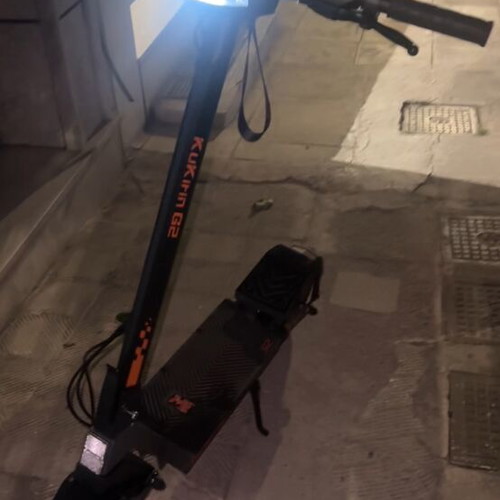 Kukirin G2 2026 electric scooter used with 1200 km and original charger