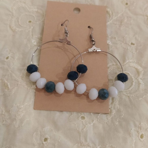 Hoop earrings new with white and petrol faceted beads