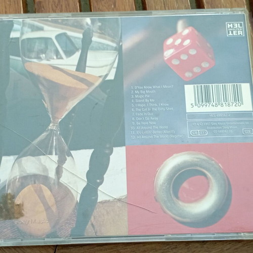 Oasis To Be Here Now CD like new