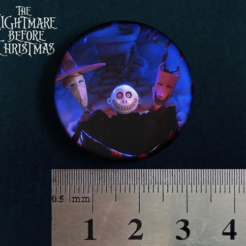Nightmare Before Christmas set of 9 large pins 3cm new