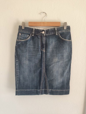 GANT denim skirt size S like new, blue
