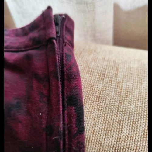 Pants like new, size XS 34 6, red