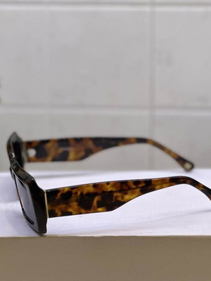 Jennifer women's sunglasses tortoise style new